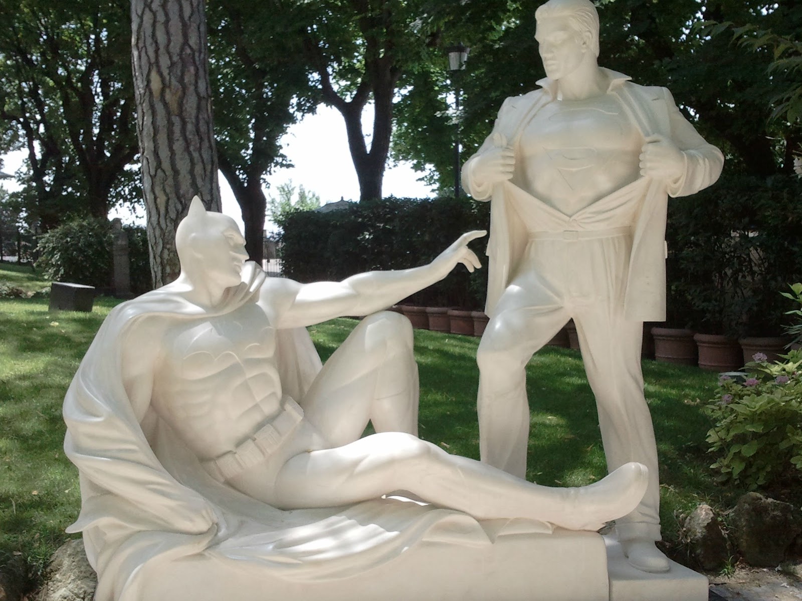 Gay Statues 90