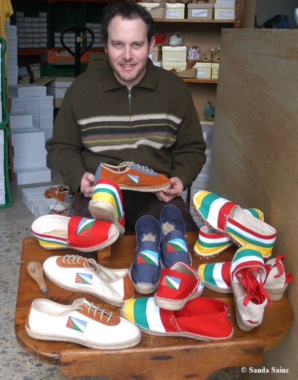 Comarca Cervera (valles Alhama y Linares): ALPARGATAS RIOJANAS CERVERANAS