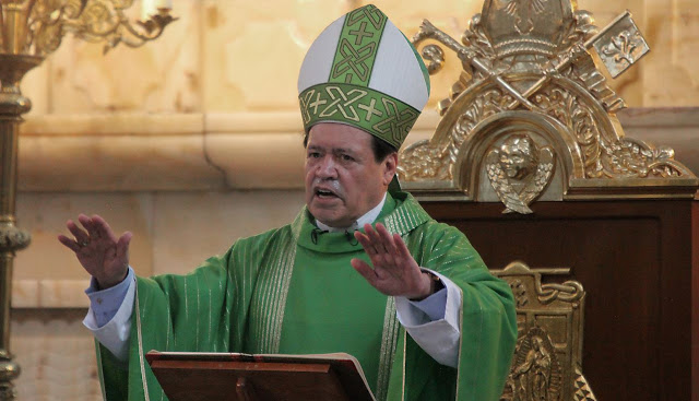 Ex sacerdotes denuncian a Norberto Rivera ante PGR por presunto encubrimiento a pederastas