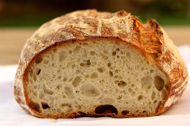 Forkish White bread with poolish