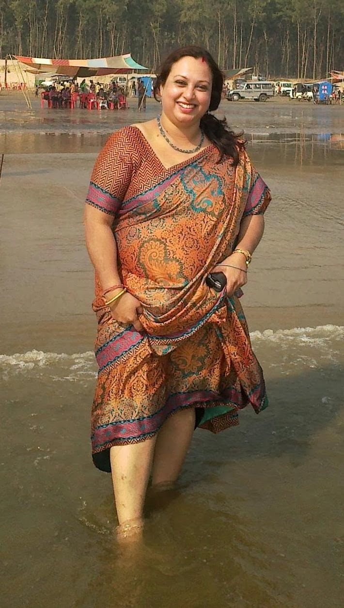 Romance With 24 World Aunty On Beach 