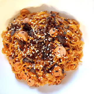 Nongshim Mr Bibim Noodles Stir Fried Kimchi Flavour Review