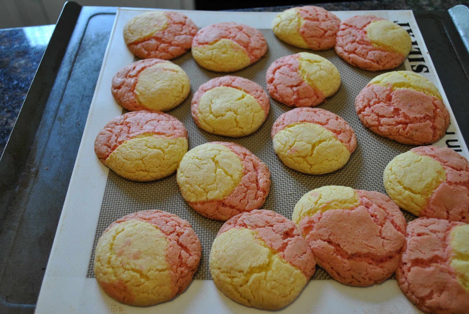 The Holcomb House Strawberry Lemonade Cookies