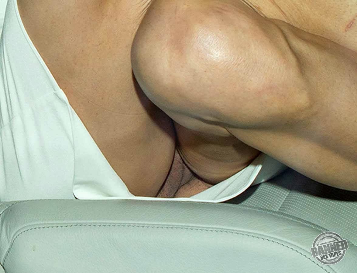 Paparazzi upskirt pic are absolutely That Paparazzi upskirt pic was