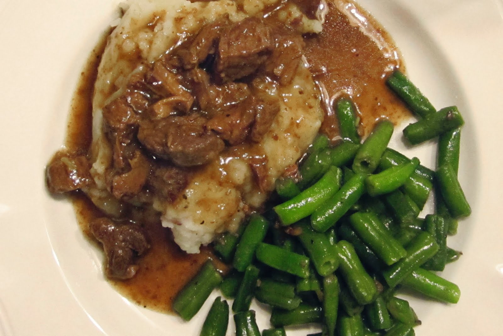 Living A Less Toxic Life Beef Tips in Gravy with Mashed Potatoes and