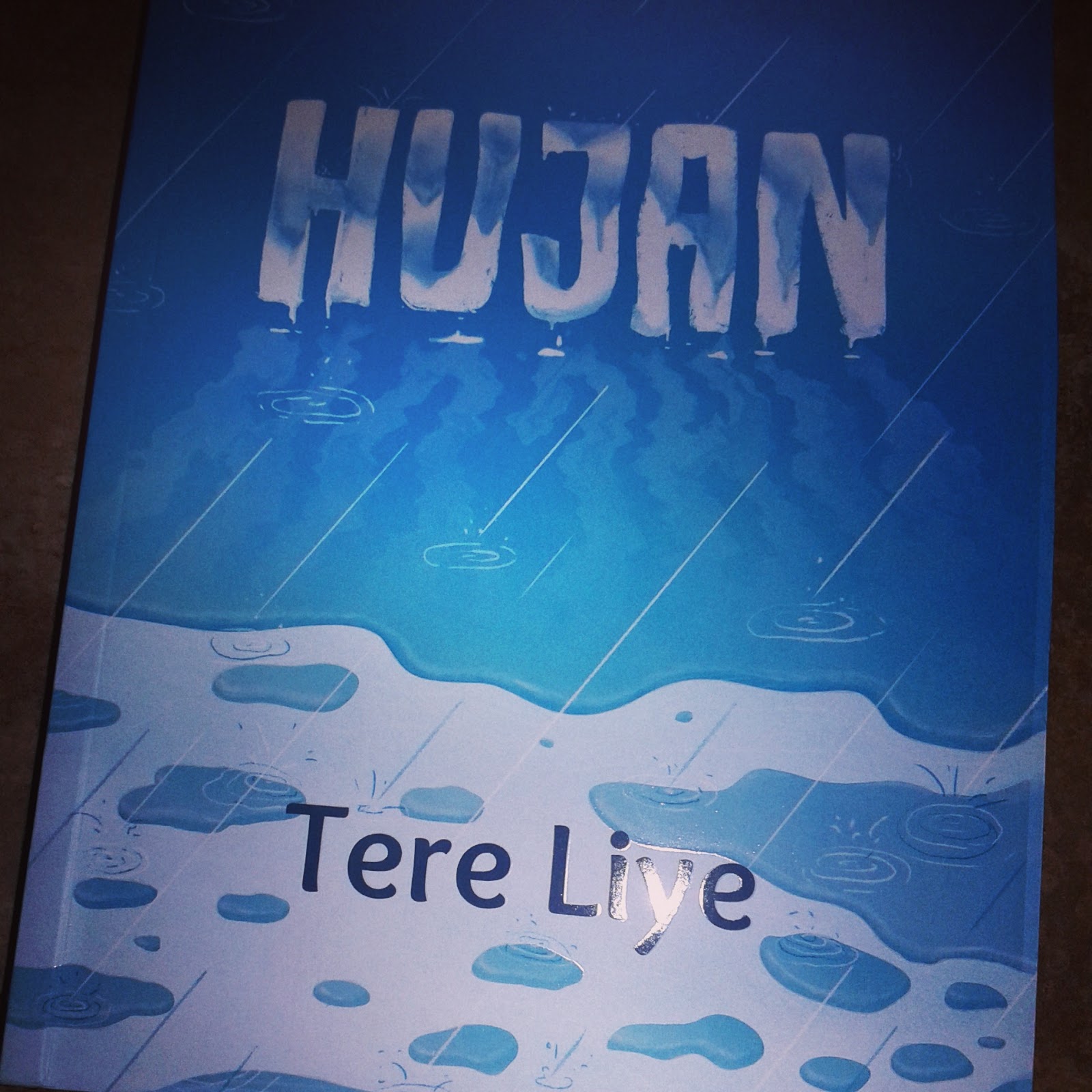 [Buku] Hujan oleh Tere Liye bukuhapudin / Bloger Buku