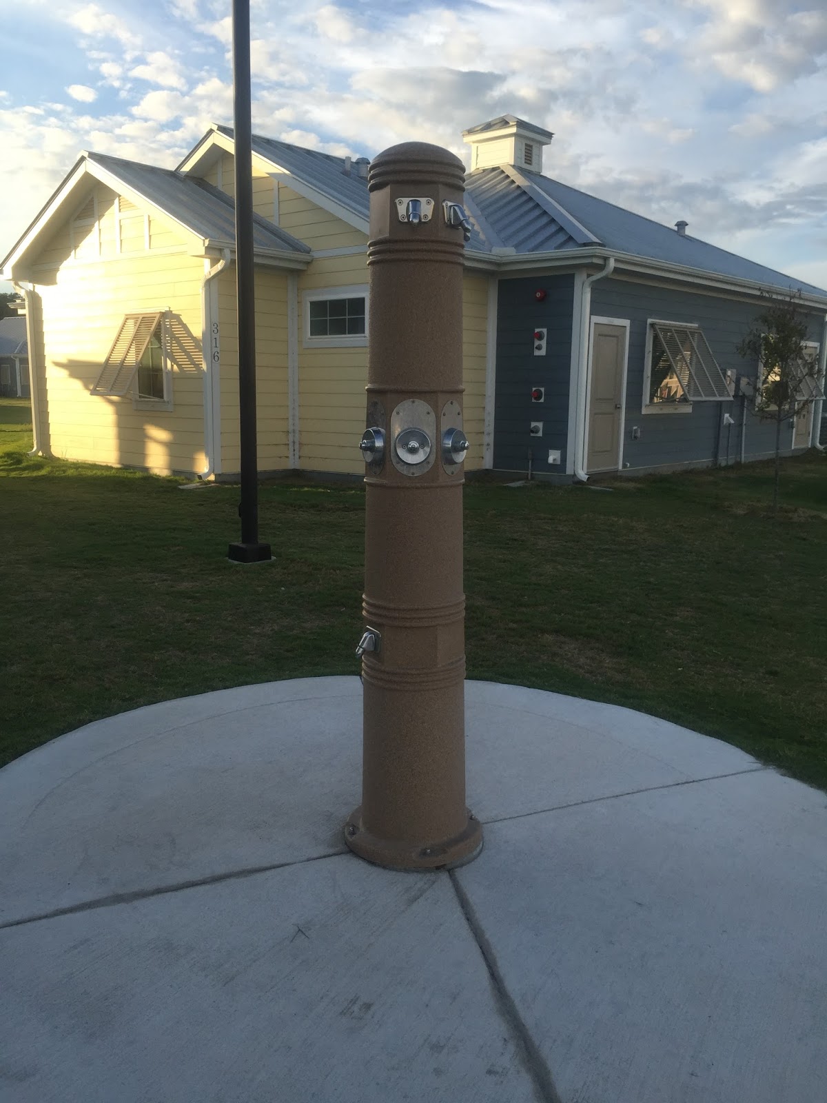 Vacay Travel Tips Mom Style Fort Fisher North Carolina Cottages