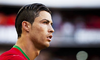 Gaya Rambut Terbaru Christiano Ronaldo Gaya Rambut Terbaru Christiano Ronaldo