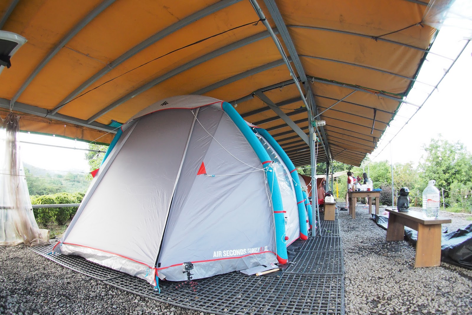 迪卡儂 Air Seconds 4.1 XL 開箱。誰說露營一定要背弓屈膝？