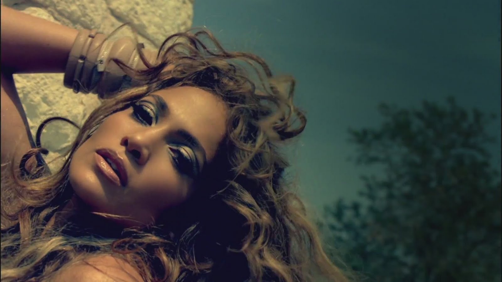 Самые последние клипы. Jennifer Lopez, Lil Wayne - i'm into you.