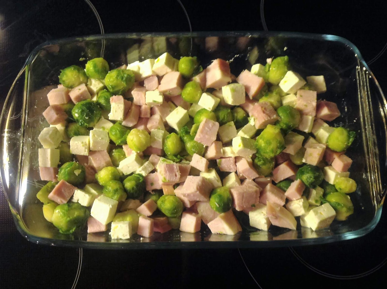 Wessels low carb Welt: Rosenkohl-Kassler-Käse-Auflauf