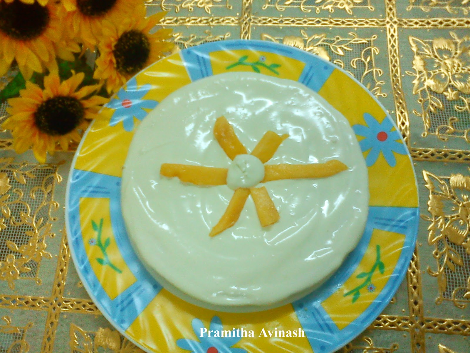 Pramitha Love Cooking Eggless Vanilla Sponge Cake In Microwave pramitha-love-cooking-eggless-vanilla-sponge-cake-in-microwave