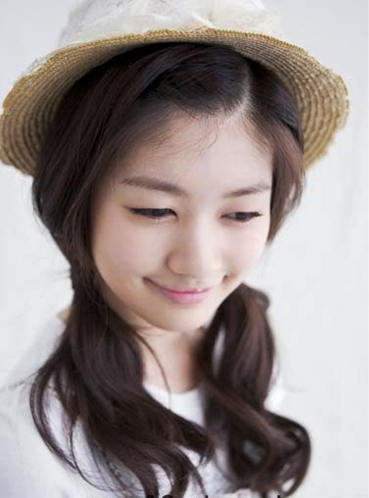 Celebrity Zone: Jung So Min | Korea Artist Gallery