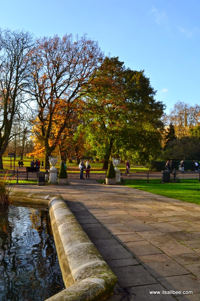 Italian Gardens | The Last Autumn Sun In Hyde Park