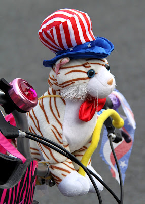 How to host a Neighborhood Fourth of July - with Bike Parade and fun!