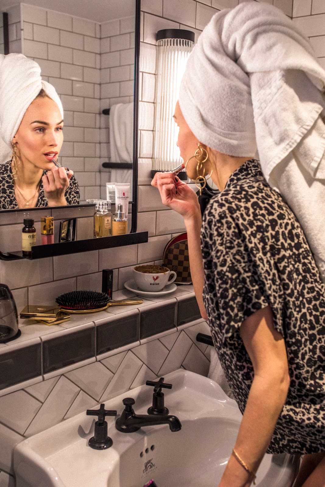 bathroom mirror towel makeup