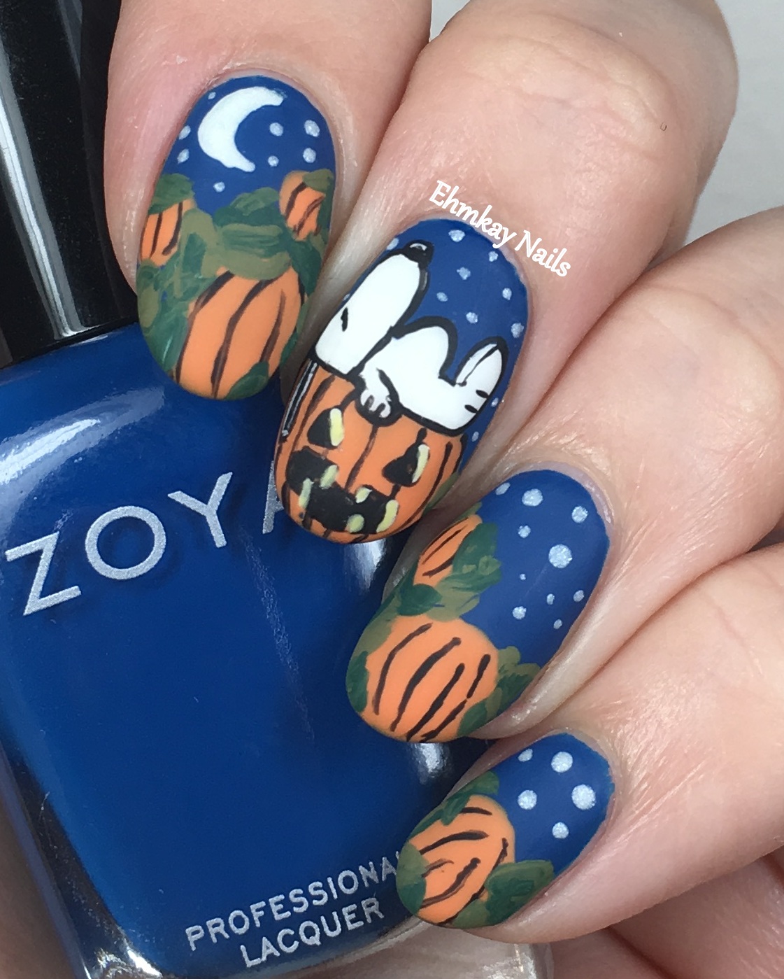 ehmkay nails 13 Days of Halloween Nail Art Charlie Brown Nail Art