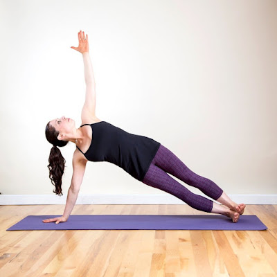 5 tư thế Yoga giúp bạn loại bỏ lượng mỡ thừa trong cơ thể hiệu quả 