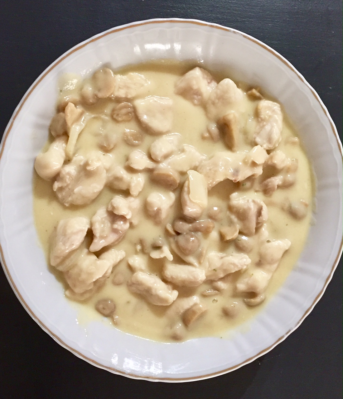 Saute De Dinde A La Creme