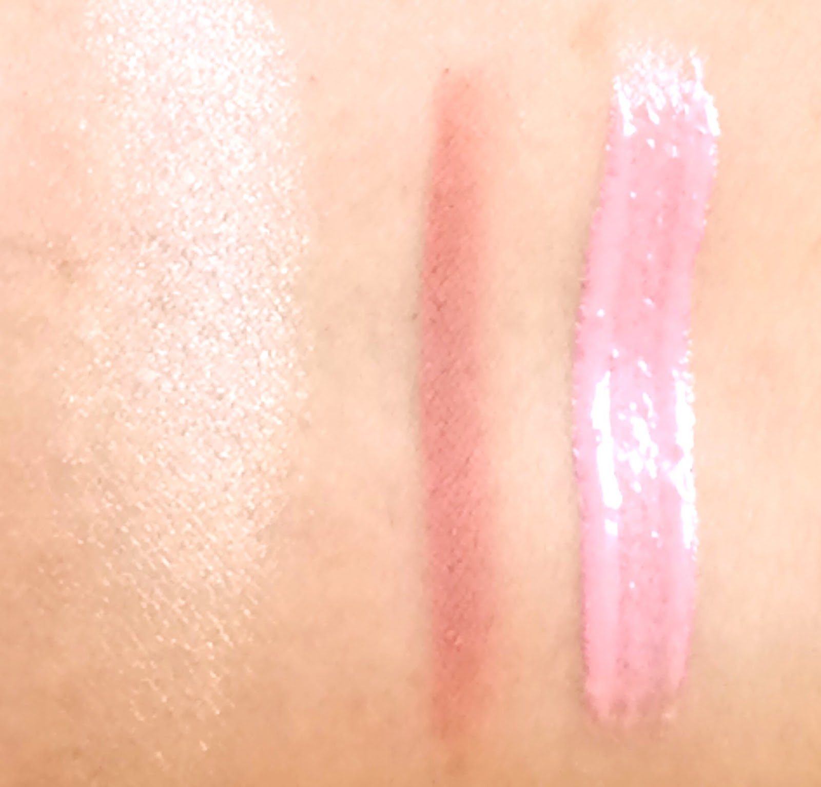 Natasha Denona All Over Face & Body Glow 01 Light,  Lip Glaze Rosy Nude, Lip Liner Pencil L1 Light Natural. Swatches