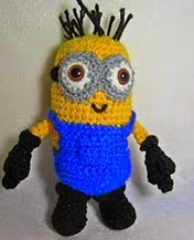 http://www.ravelry.com/patterns/library/minion-6