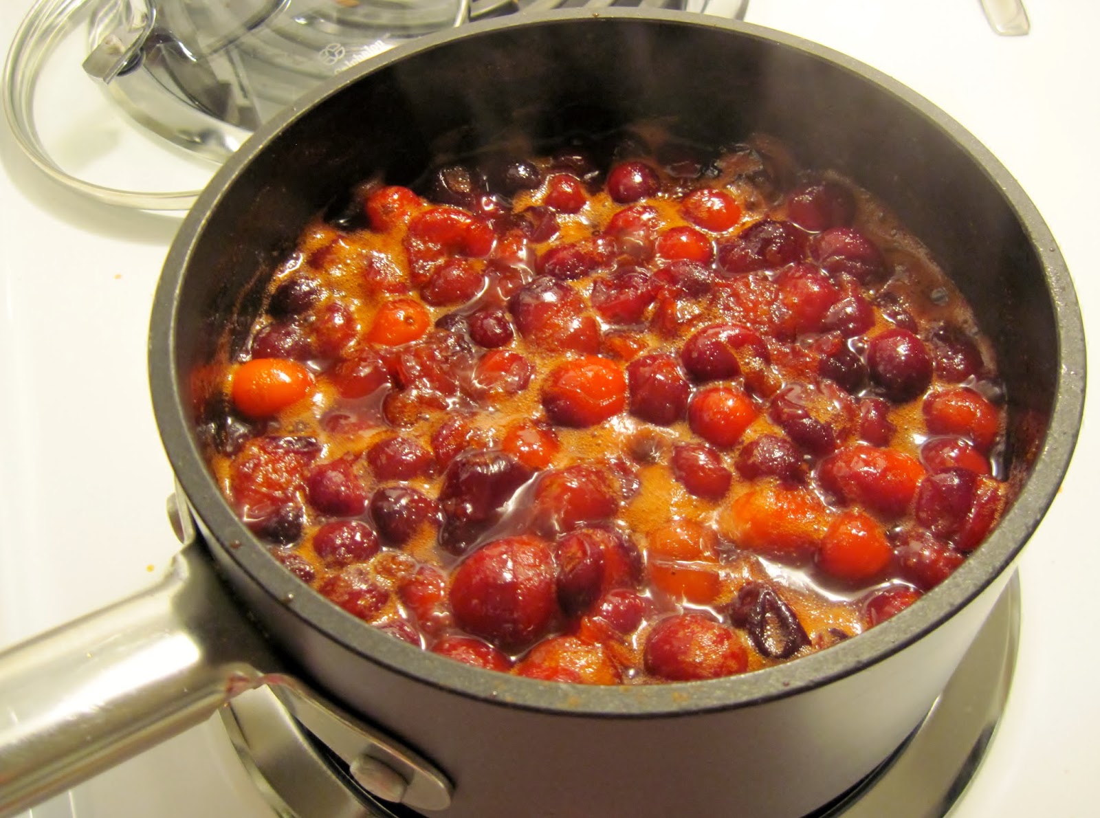 recipe for whole-berry cranberry sauce