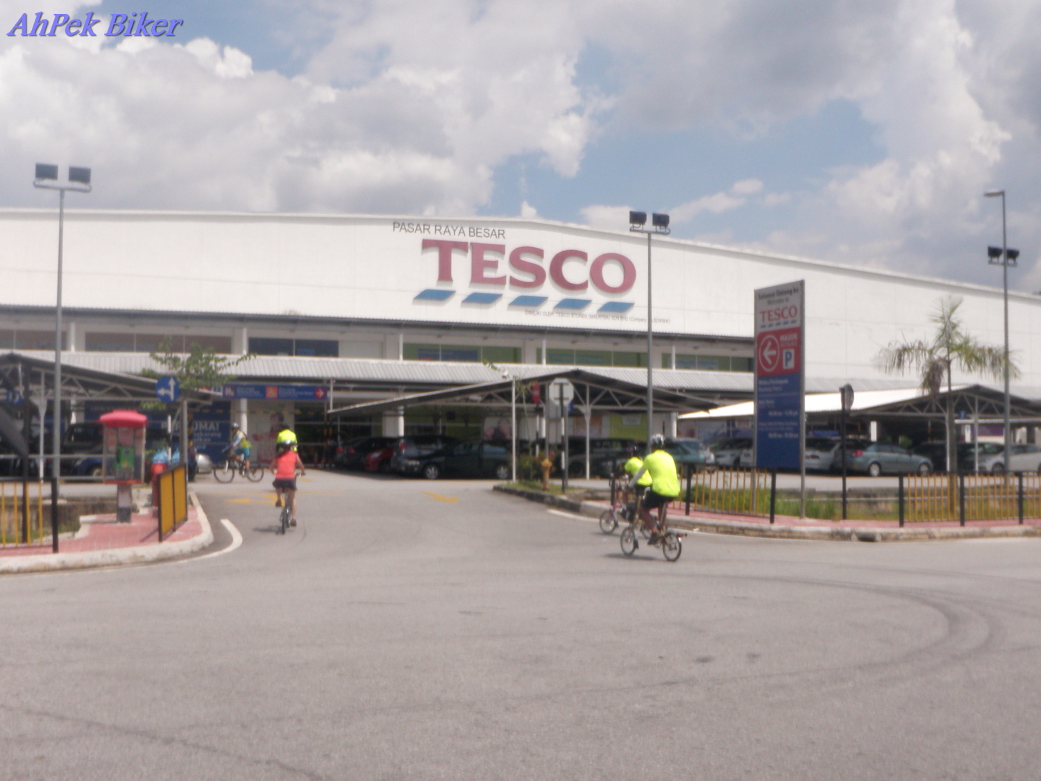 tesco ride on bike