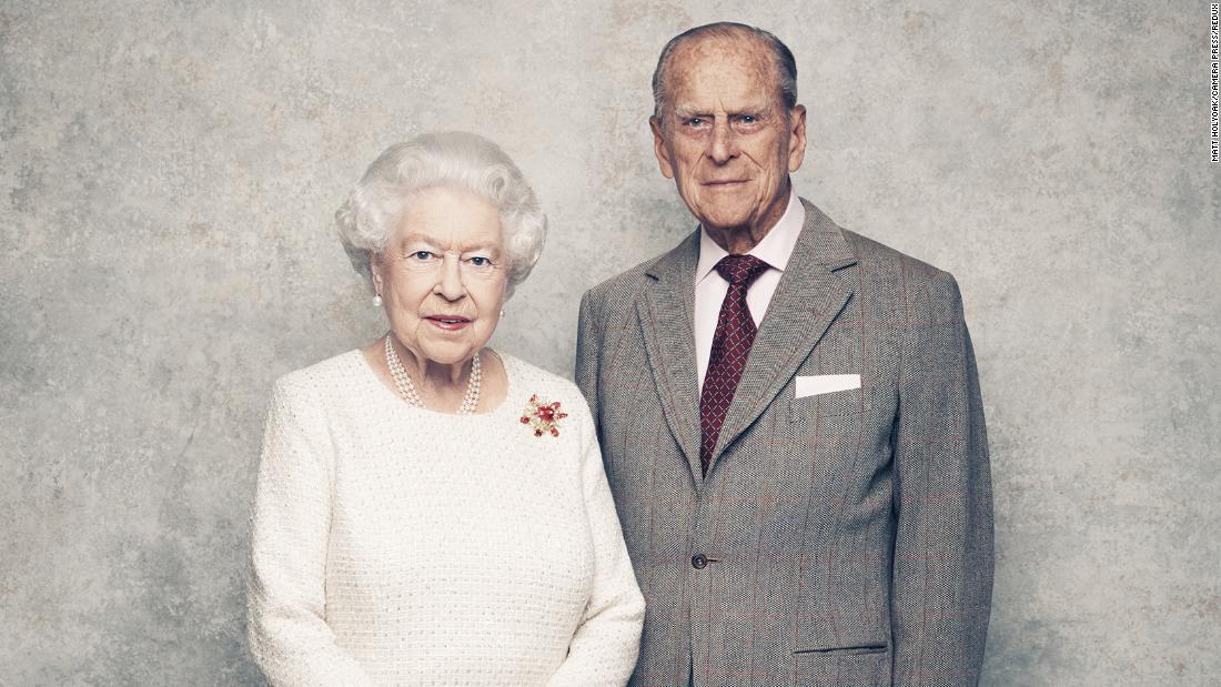 FIT BIZ EMPIRE NEW PICTURE OF QUEEN ELISABETH AS SHE AND HER HUSBAND
