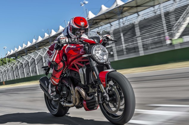 Galeri foto Ducati Monster 1200R 2016 . . 