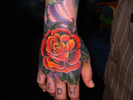 8 Beautiful Rose Tattoos