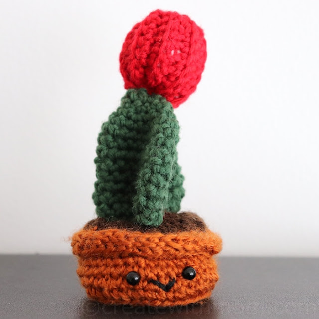 crochet cacti