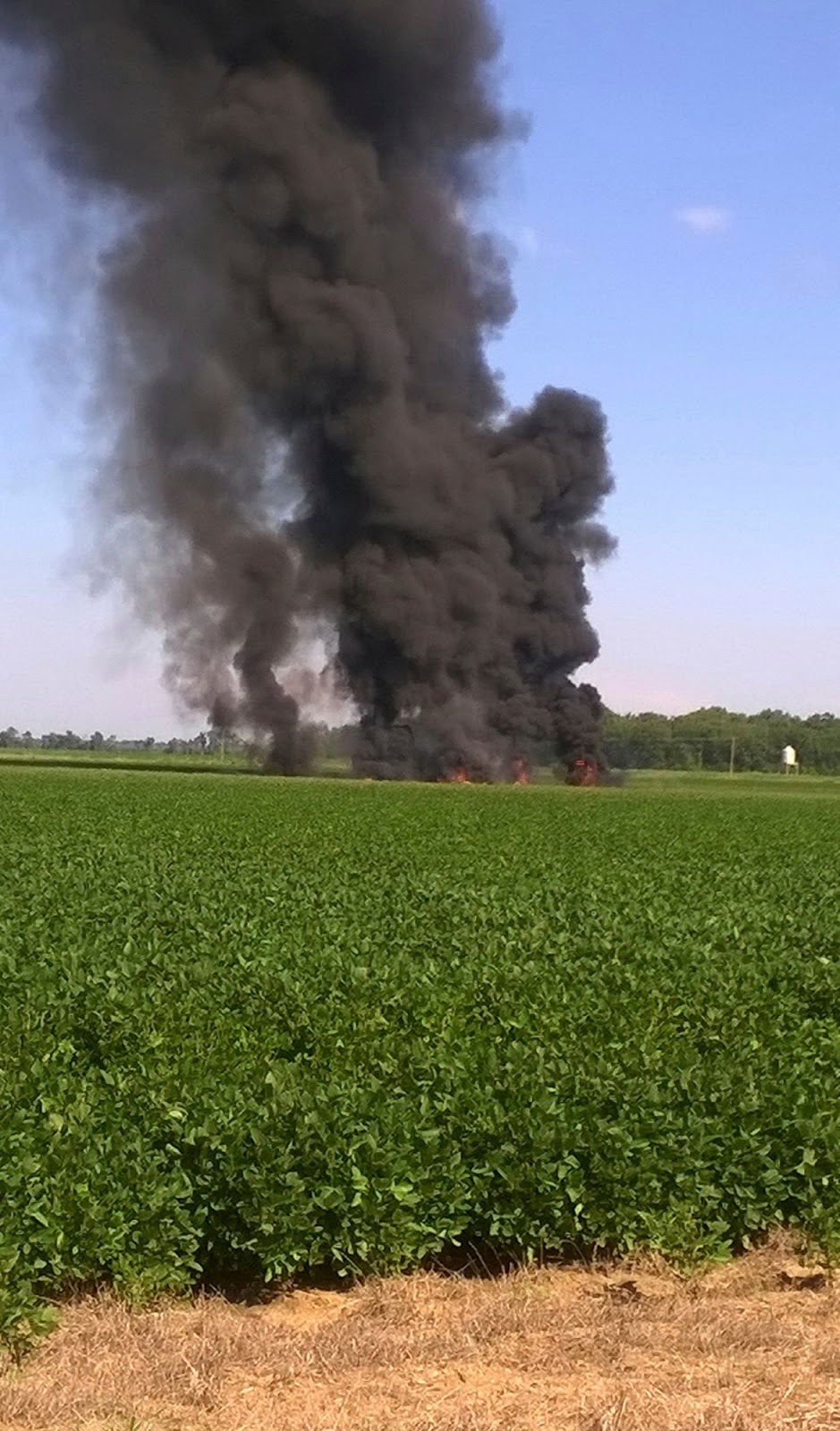 MEC&F Expert Engineers A Lockheed KC130 Hercules U.S. military refuelling tanker plane