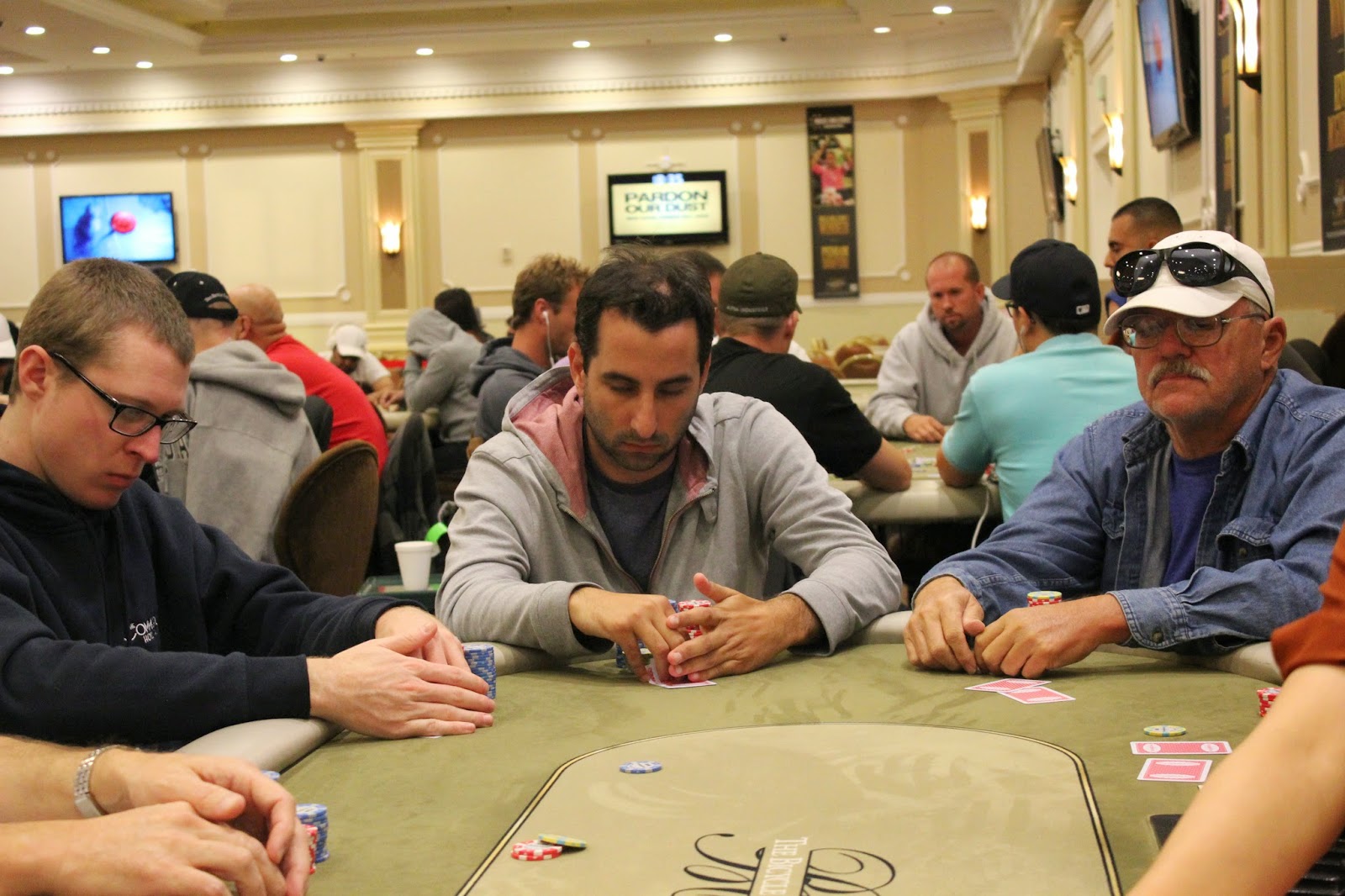 Olympic Casino Pokera Turn Ri