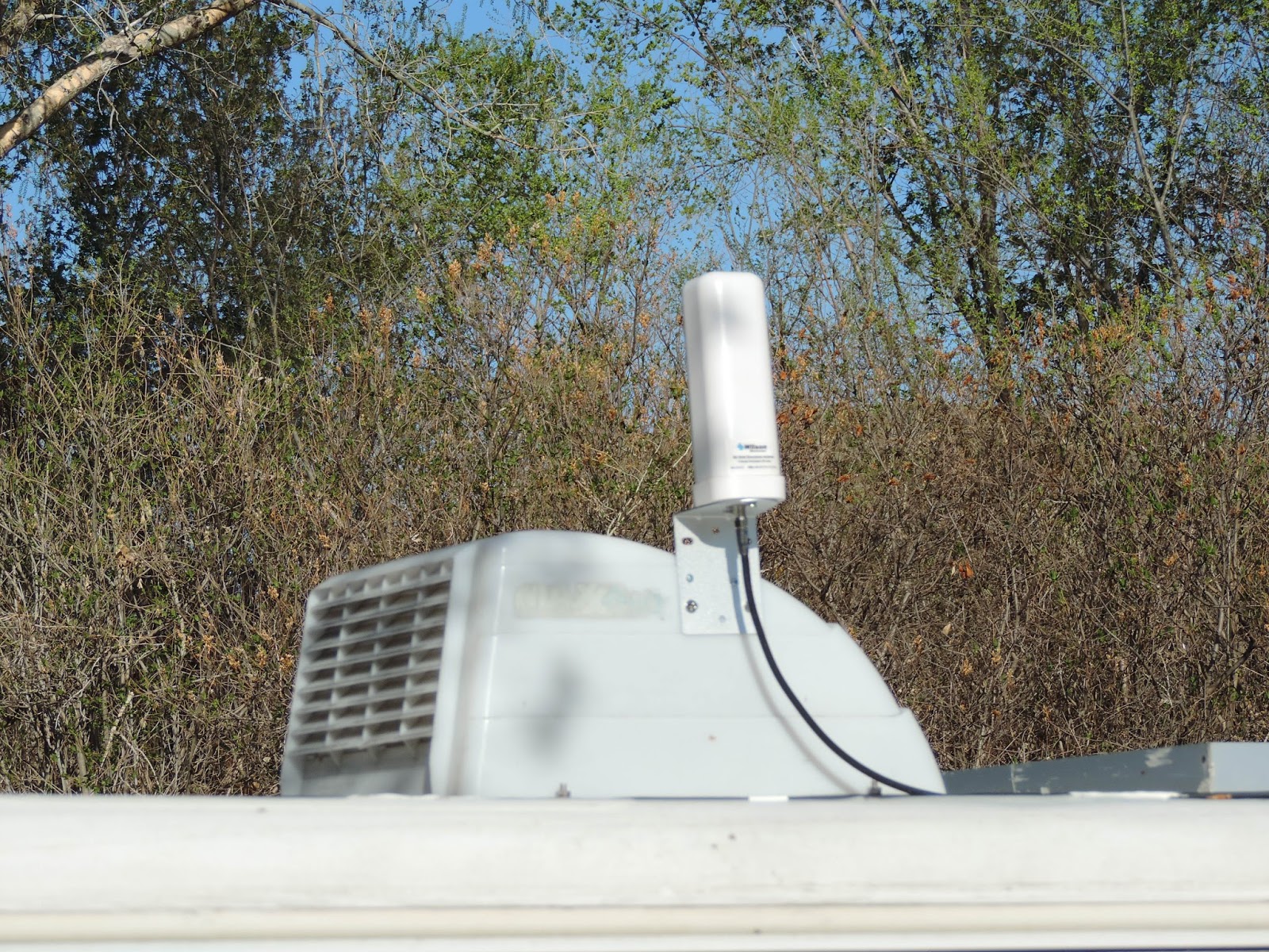 Travel with Kevin and Ruth! Installed our weBoost Drive 4GX RV Cell