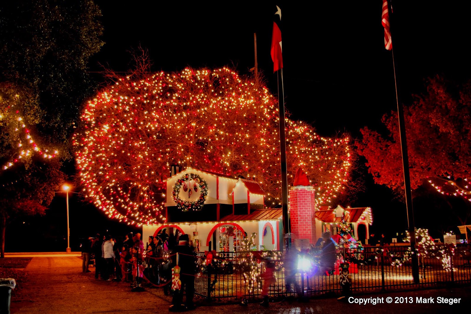 Richardson Christmas Village 2022 The Wheel: Santa's Village In Richardson (2013)