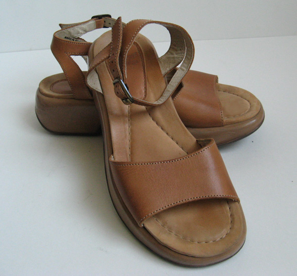 DANSKO 39 WOMENS BROWN LEATHER SANDALS WOMENS SIZE 8.5