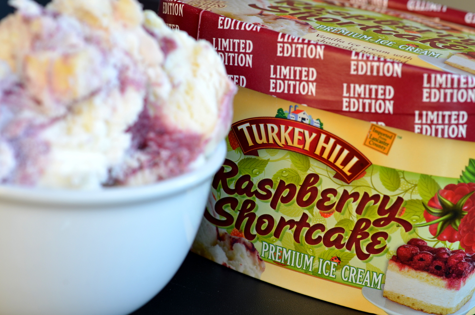 food and ice cream recipes: REVIEW: Turkey Hill Raspberry Shortcake ...