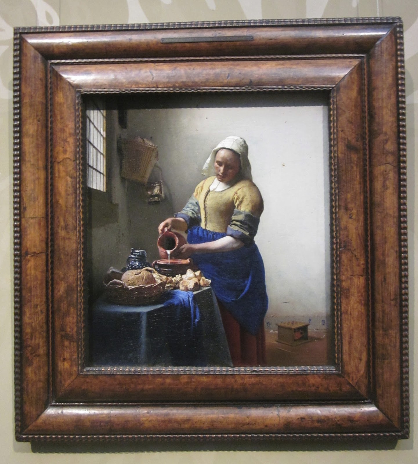 Женщина с кувшином вермеер. Молочница», Вермеер, 1658;.