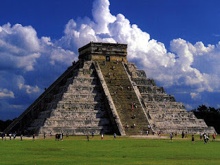 [tempio indigeno dell'america centro-sud di maya e aztechi]