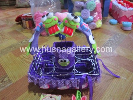 keranjang gelas air mineral aqua hias kain flanel keroppi