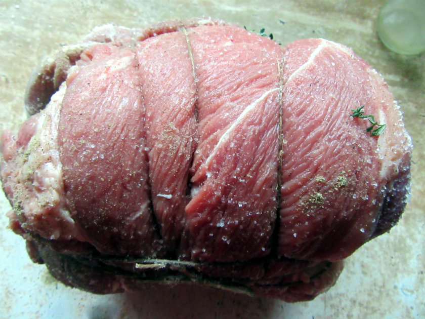 Pot - roast veal shoulder by Laka kuharica:  tie crosswise with kitchen twine