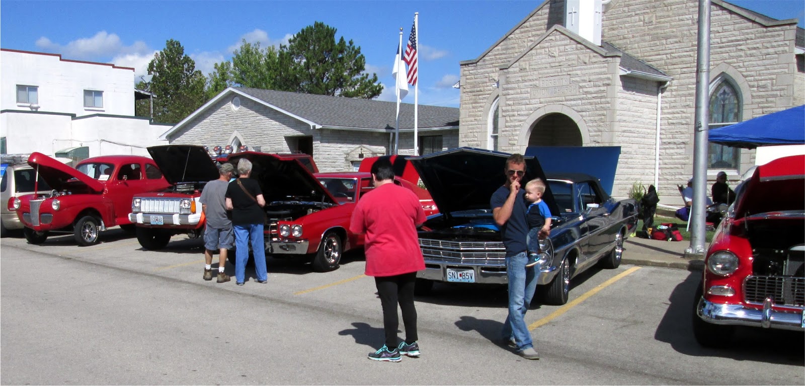 Forsythkid Harvest Moon and Auto show in Forsyth MO!