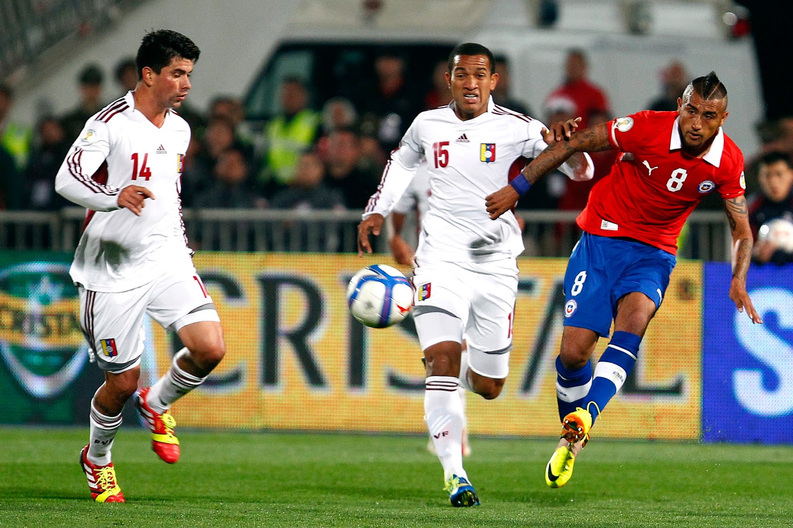 чили 2013. синг амбхимани шехар. группа чили афиша. соцпартия чили. чили 2013.