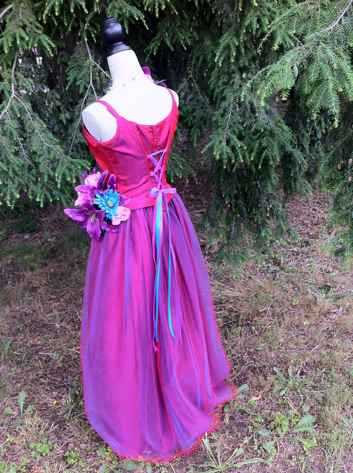 The Enchanted Petal: Our New Favorite Thing... It's a Dress Form, Dummies