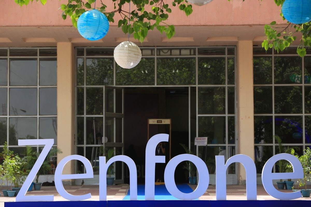 Zenfone Sign board at the entrance