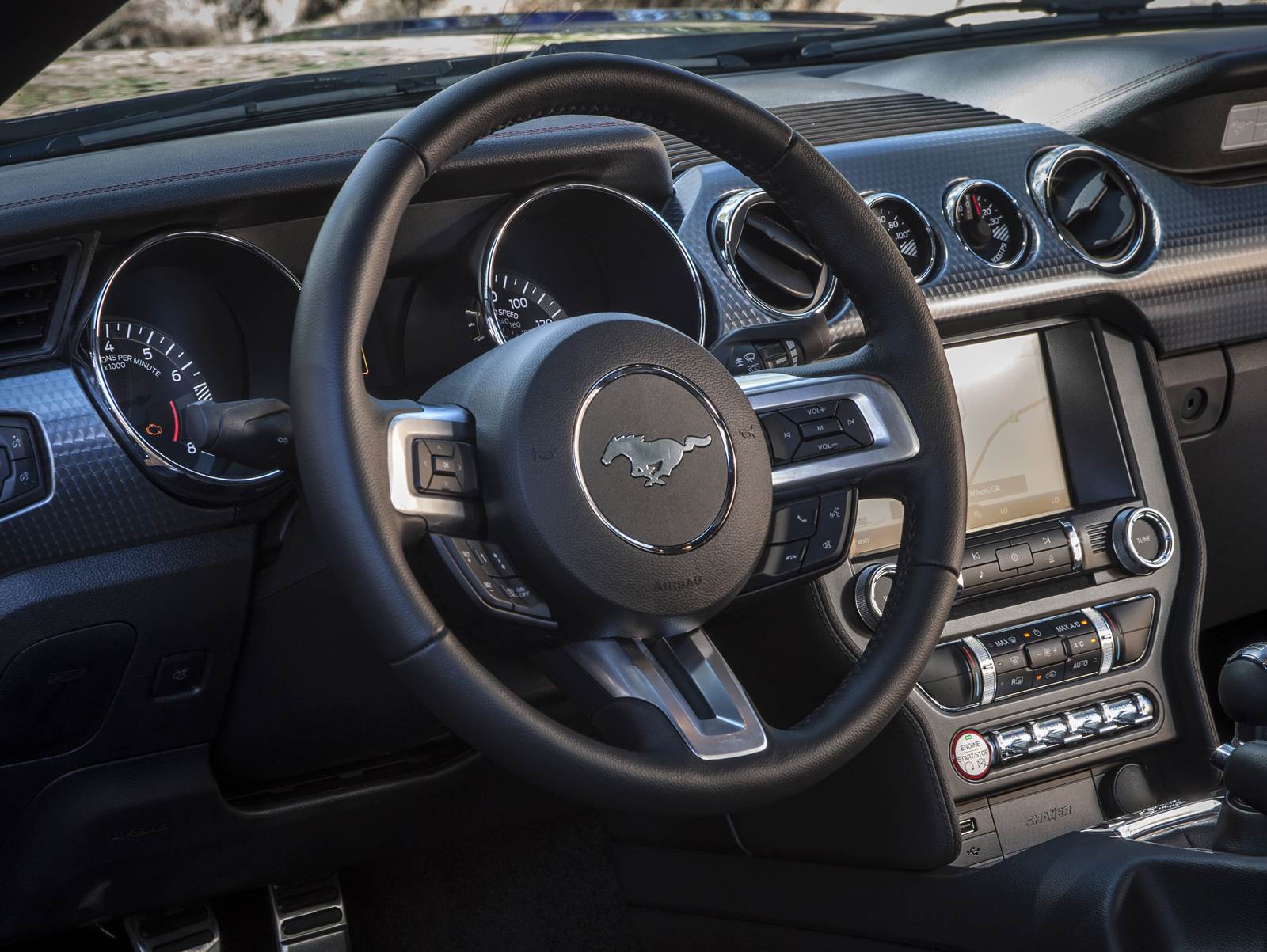 Mustang EcoBoost preço na Europa similar ao do Golf GTI