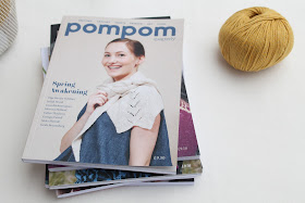 magazine spring pompom