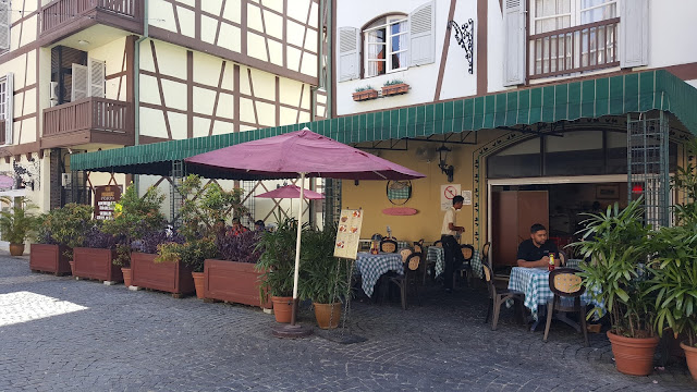 Trip: Colmar Tropicale - Berjaya Hills Malaysia