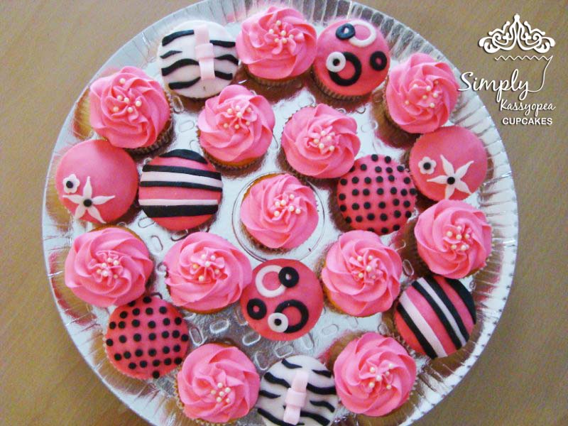 Cupcakes Vintage Rosa y Negro