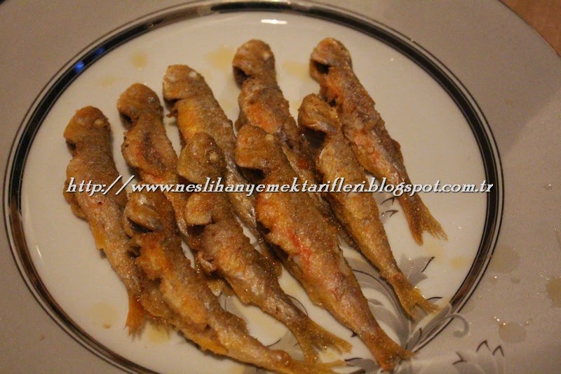 MISIR UNLU BARBUN BALIĞI KIZARTMASI TARİFİ Neslihan Yemek Tarifleri